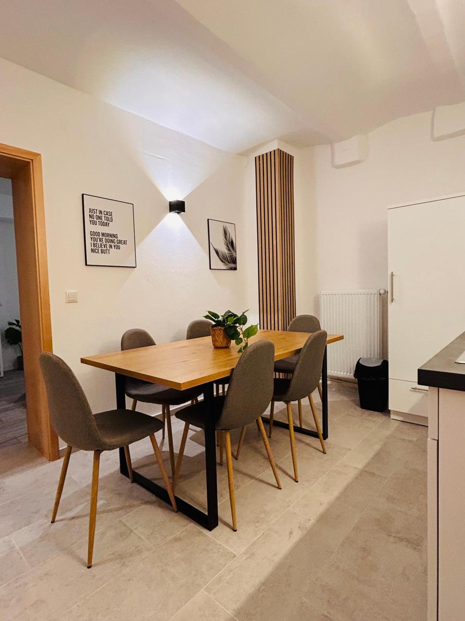 Gemuetliches Apartment - Beste Lage Касел Екстериор снимка