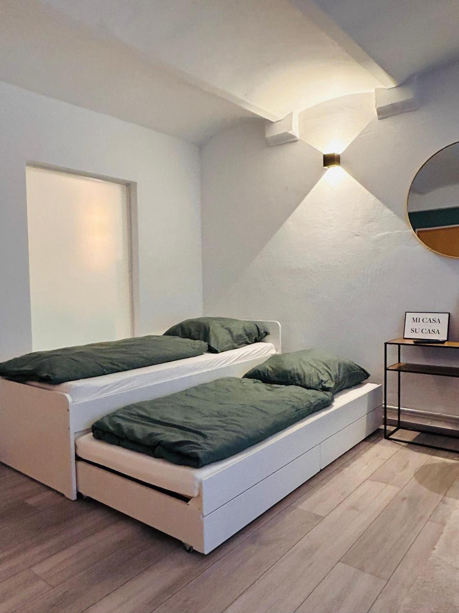 Gemuetliches Apartment - Beste Lage Касел Екстериор снимка